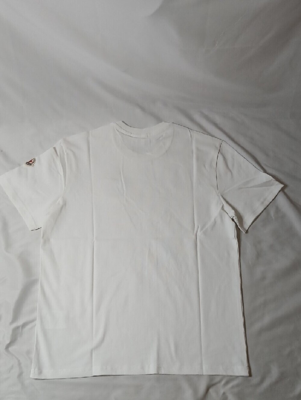 Moncler White Short-Sleeve T-Shirt with Red & Navy Logo - Picture 4 of 4